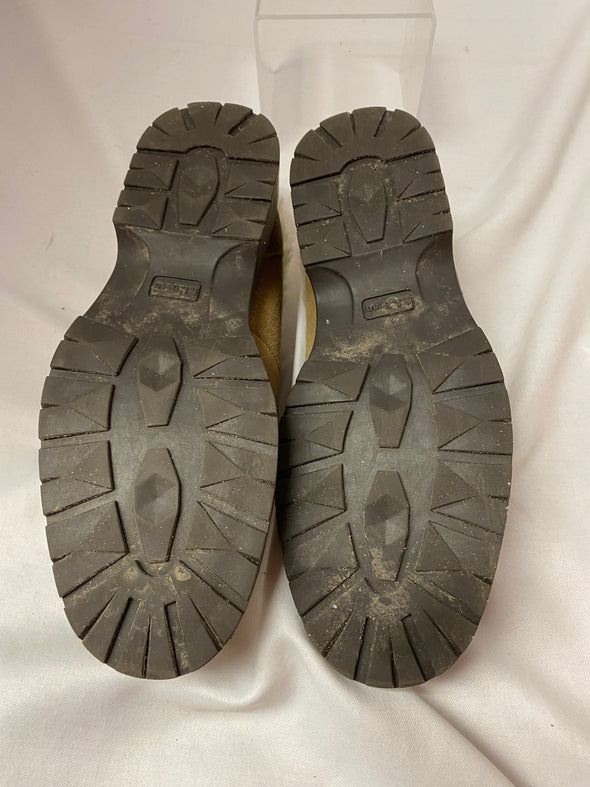 Outdoor Shoes, Taupe Suede Leather with Cozy Lining, Size 8
