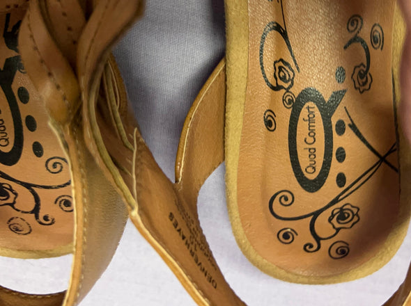 Summer Sandals, Tan, Size 10, NEW With Tags