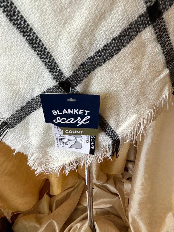 Ladies Blanket Scarf/Shawl/Poncho, NEW With Tags, Cream/Grey