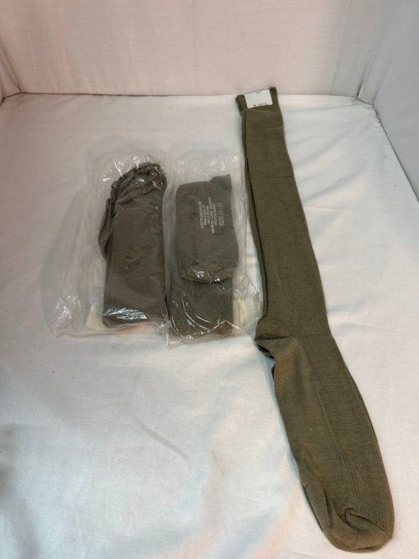 Socks, 6 Pair, Khaki & Black, Long, Wool Blend, Size 9/10 & 11/12 NEW