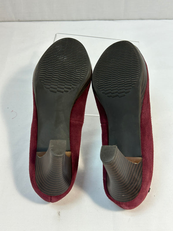 Ladies Wine Suede Shoes, Approx 2.5", Size 8M