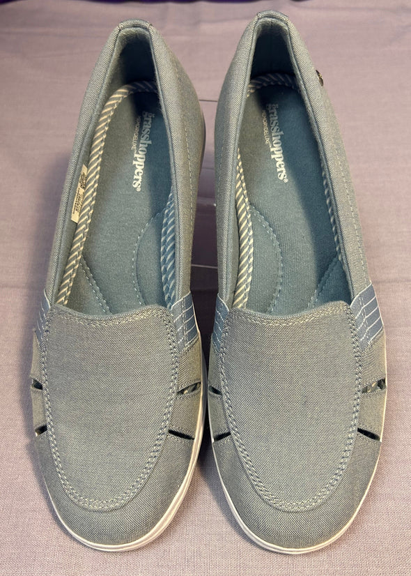 Slip-On Ladies Shoes, Blue Canvas, Rubber Sole, 7W