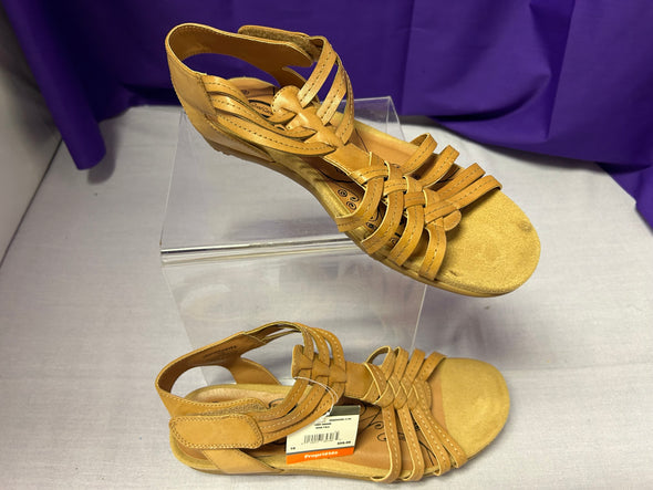 Summer Sandals, Tan, Size 10, NEW With Tags